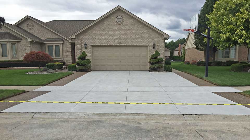 Exposed Aggregate & Stamped Concrete Contractors Sterling Heights, MI